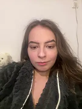 eleonoree online show from April 2, 2026, 12:07 am