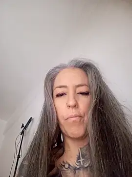 vamporasuccubus19777 online show from March 9, 2026, 9:29 pm