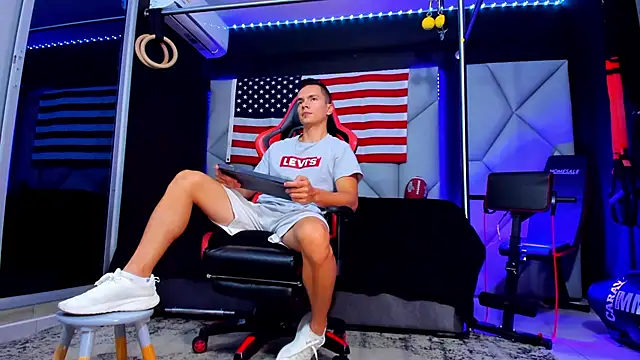 Aydenmiller96 online show from September 16, 2025, 1:06 am