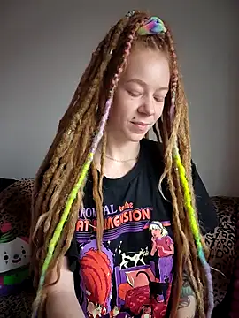 LucidLucy online show from October 7, 2025, 12:39 pm