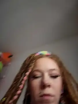 Snapshot of LucidLucy chatting on February 23, 2026, 3:01 pm LucidLucy online show from February 23, 2026, 3:01 pm