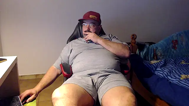 fraboys online show from February 25, 2026, 1:44 pm