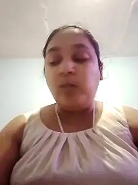 Indianbloom- online show from November 17, 2025, 1:48 pm