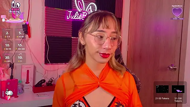 Littlebunny21 online show from July 18, 2026, 9:56 pm