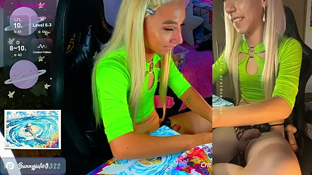 Littlebunny21 online show from February 7, 2025, 10:52 pm