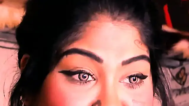 Snapshot of indian_dreamgirl chatting on October 13, 2025, 9:16 pm indian dreamgirl online show from October 13, 2025, 9:16 pm
