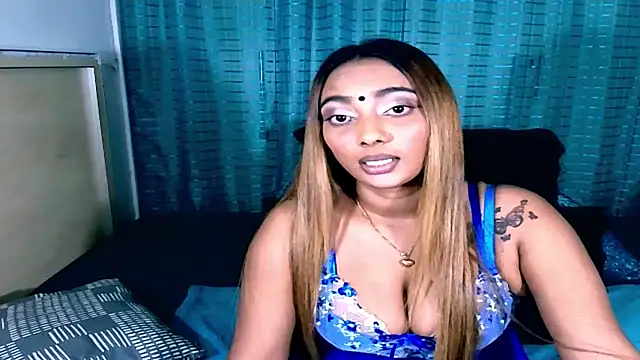 sexyindianchic online show from April 22, 2026, 7:53 pm