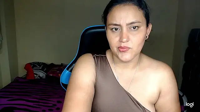 sexy nurse  online show from June 13, 2026, 3:15 am