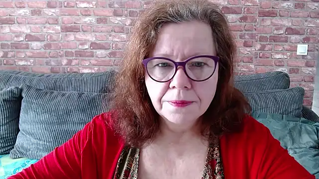 Snapshot of Adelewildx chatting on March 1, 2025, 8:23 am Adelewildx online show from March 1, 2025, 8:23 am