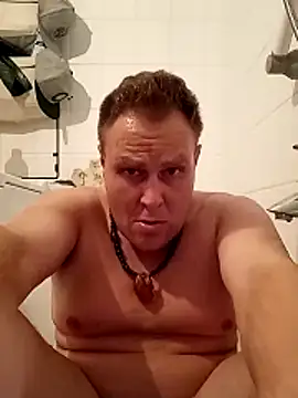 Snapshot of OliverBerlinSucht chatting on October 20, 2025, 1:18 am OliverBerlinSucht online show from October 20, 2025, 1:18 am