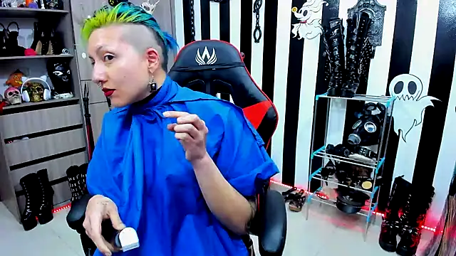 Mistress Yelena online show from December 22, 2024, 11:20 pm