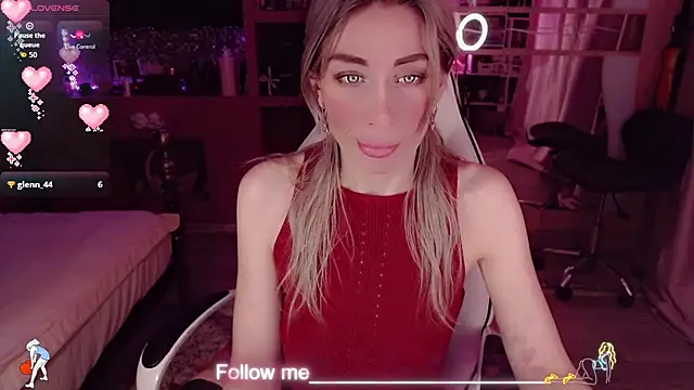 AnnieGOld  online show from March 23, 2026, 6:57 am