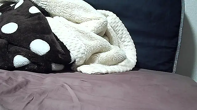 smalldick3280 online show from December 23, 2024, 9:05 am