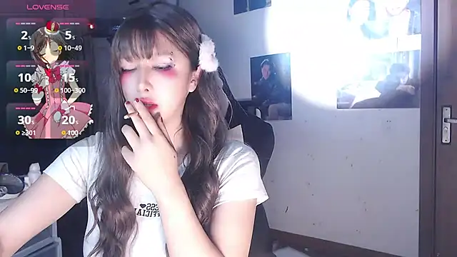 candy cola online show from October 17, 2025, 10:11 pm