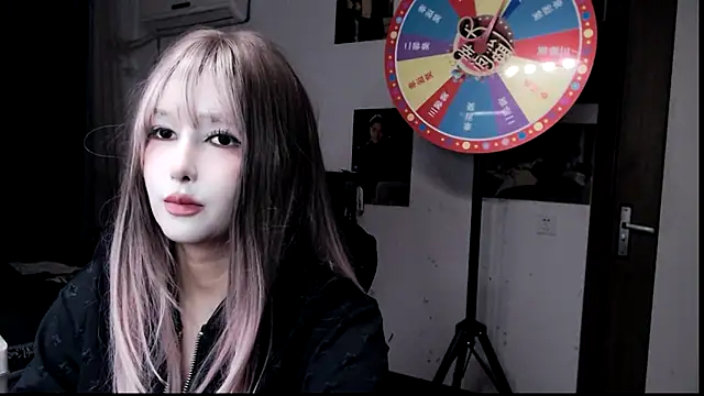 candy cola online show from February 14, 2025, 1:34 am