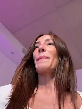 Snapshot of SweeetAlegra chatting on September 9, 2025, 9:13 pm SweeetAlegra online show from September 9, 2025, 9:13 pm