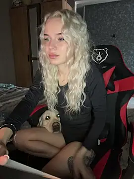 Snapshot of SIMBA_BOS chatting on March 4, 2026, 2:30 am SIMBA BOS online show from March 4, 2026, 2:30 am