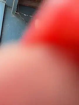 sofy alone online show from November 2, 2025, 4:45 pm