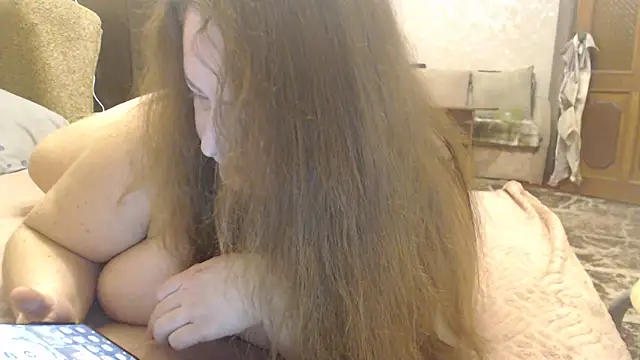 Snapshot of Amy_August chatting on February 21, 2026, 8:00 pm Amy August online show from February 21, 2026, 8:00 pm