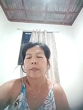 TropicalFlower online show from November 14, 2025, 7:06 pm