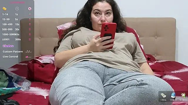 BBW MILF 4U online show from November 9, 2025, 6:34 pm