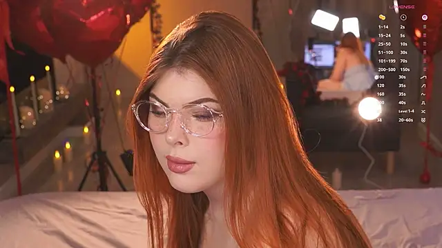 Snapshot of Ffoxyflame chatting on February 11, 2026, 11:59 pm Ffoxyflame online show from February 11, 2026, 11:59 pm