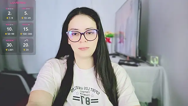 mayhott2 online show from February 18, 2026, 3:04 am