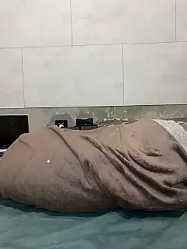 Krasav4ik4ik online show from March 13, 2025, 10:43 pm