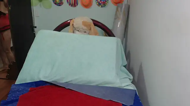 sexytitshot126 online show from April 22, 2026, 12:34 pm