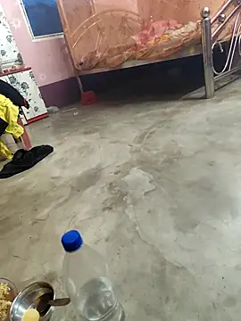 Xmanash online show from November 16, 2025, 7:51 pm