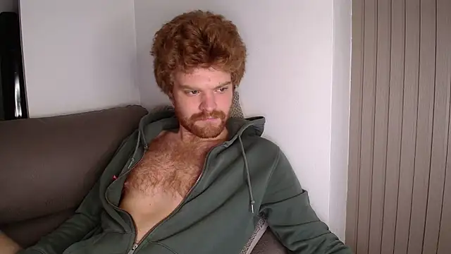 kinkypumpkinboy online show from January 15, 2026, 1:47 pm