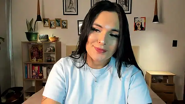 naty pink online show from March 11, 2026, 3:50 pm