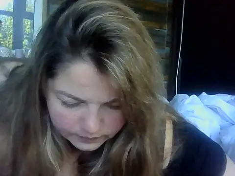 cute  cherry online show from June 21, 2026, 3:40 pm