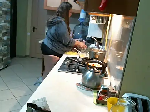 cute  cherry online show from March 13, 2025, 12:05 am