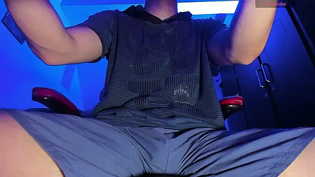 Alex smith00 online show from February 14, 2026, 4:51 pm