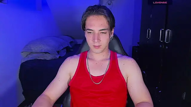 Snapshot of Alex_smith00 chatting on September 20, 2025, 1:43 am Alex smith00 online show from September 20, 2025, 1:43 am