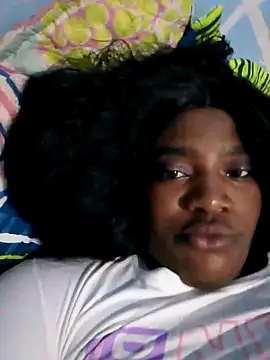 Snapshot of Carly200 chatting on March 23, 2025, 4:16 am Carly200 online show from March 23, 2025, 4:16 am