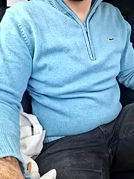 Snapshot of cteddybear chatting on December 19, 2024, 12:23 pm cteddybear online show from December 19, 2024, 12:23 pm