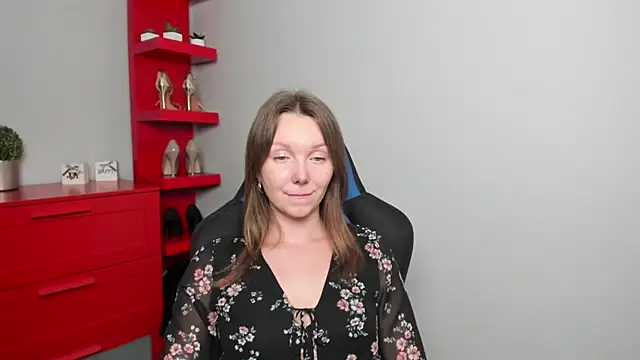 Cookie zoe online show from September 18, 2025, 5:32 am