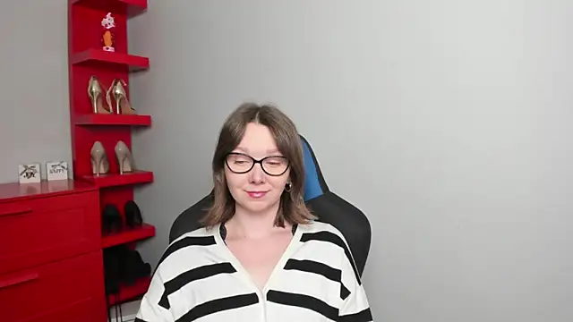 Cookie zoe online show from March 13, 2026, 6:40 am