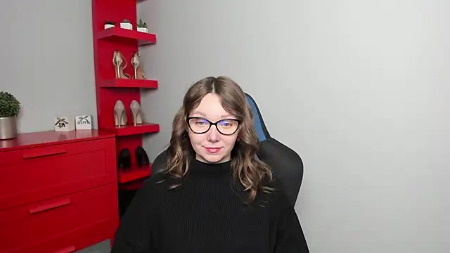 Cookie zoe online show from October 27, 2025, 7:42 am