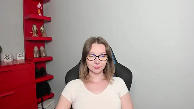 Cookie zoe online show from May 26, 2026, 5:27 am