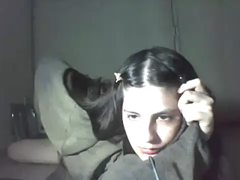 Insomniacl online show from March 3, 2025, 4:21 am