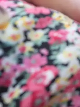 VickyHoult online show from April 25, 2026, 10:18 pm