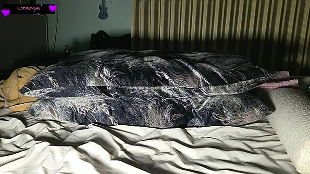 Snapshot of Analimado18 chatting on February 8, 2026, 8:17 pm Analimado18 online show from February 8, 2026, 8:17 pm