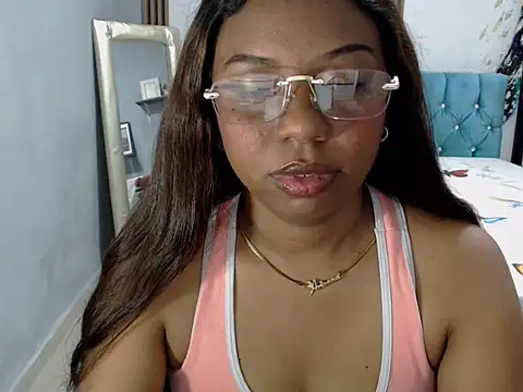 karolwillians online show from June 19, 2026, 12:55 pm