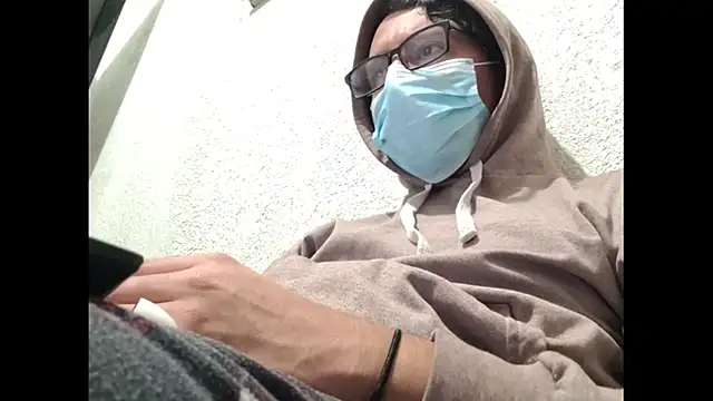 HardestPepe online show from December 3, 2024, 4:20 am