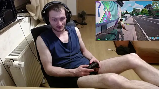 Snapshot of sexymann92 chatting on March 18, 2025, 11:09 pm sexymann92 online show from March 18, 2025, 11:09 pm
