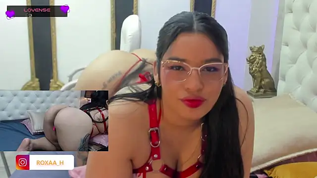 Roxahank online show from February 9, 2026, 7:23 pm