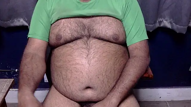 hairysubcub 70 online show from February 8, 2026, 8:39 pm